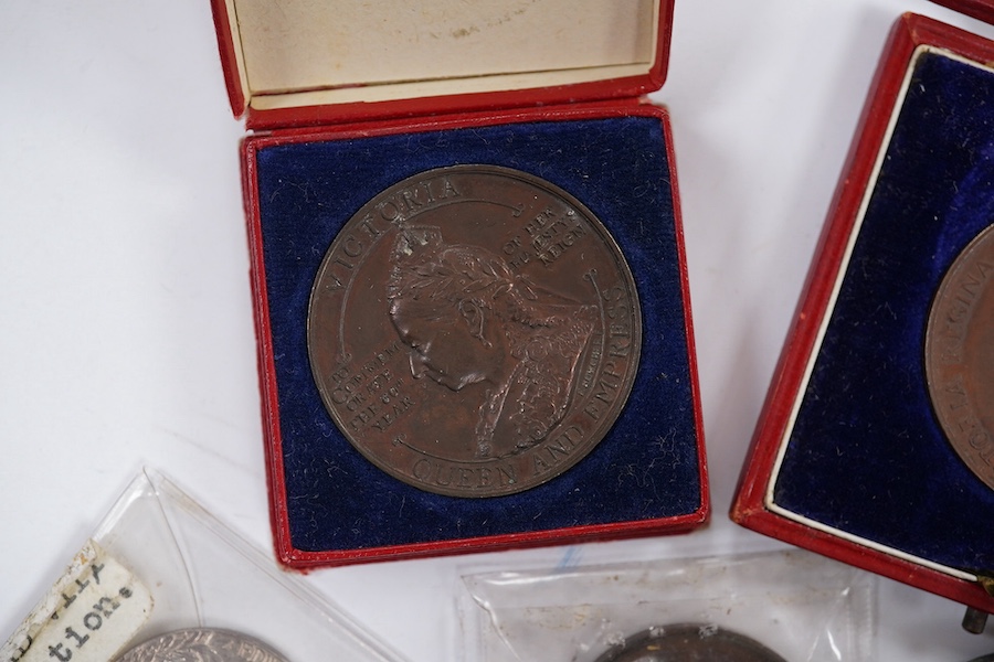 Historic and Royal commemorative medals, including death of George IV brass medal, 1830, two cased Victoria Diamond Jubilee bronze medals, Edward VII coronation silver medal, a Forth railway bridge etc.